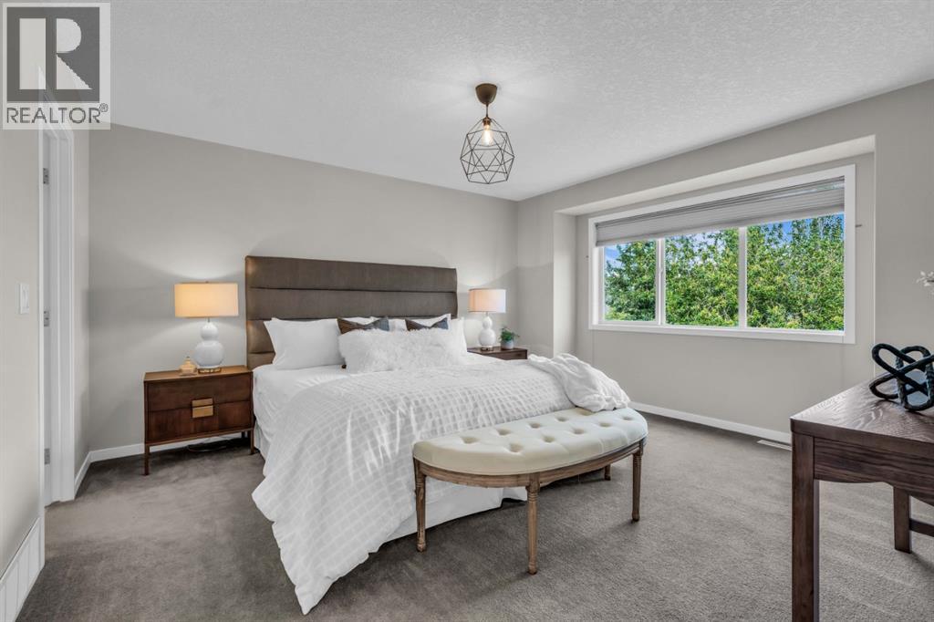 Photo 19 of 16 Cougartown Close Sw, Calgary AB