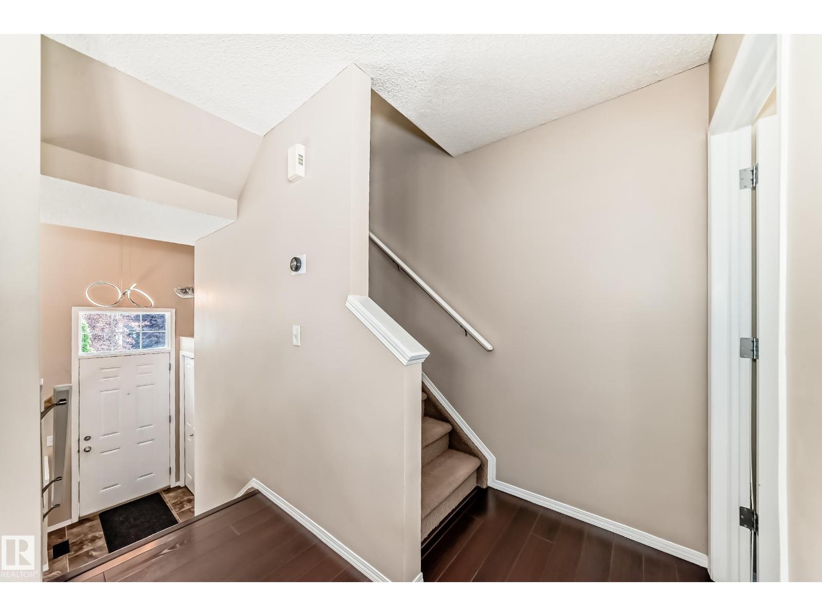 Photo 26 of 55 5604 199 St Nw, Edmonton AB