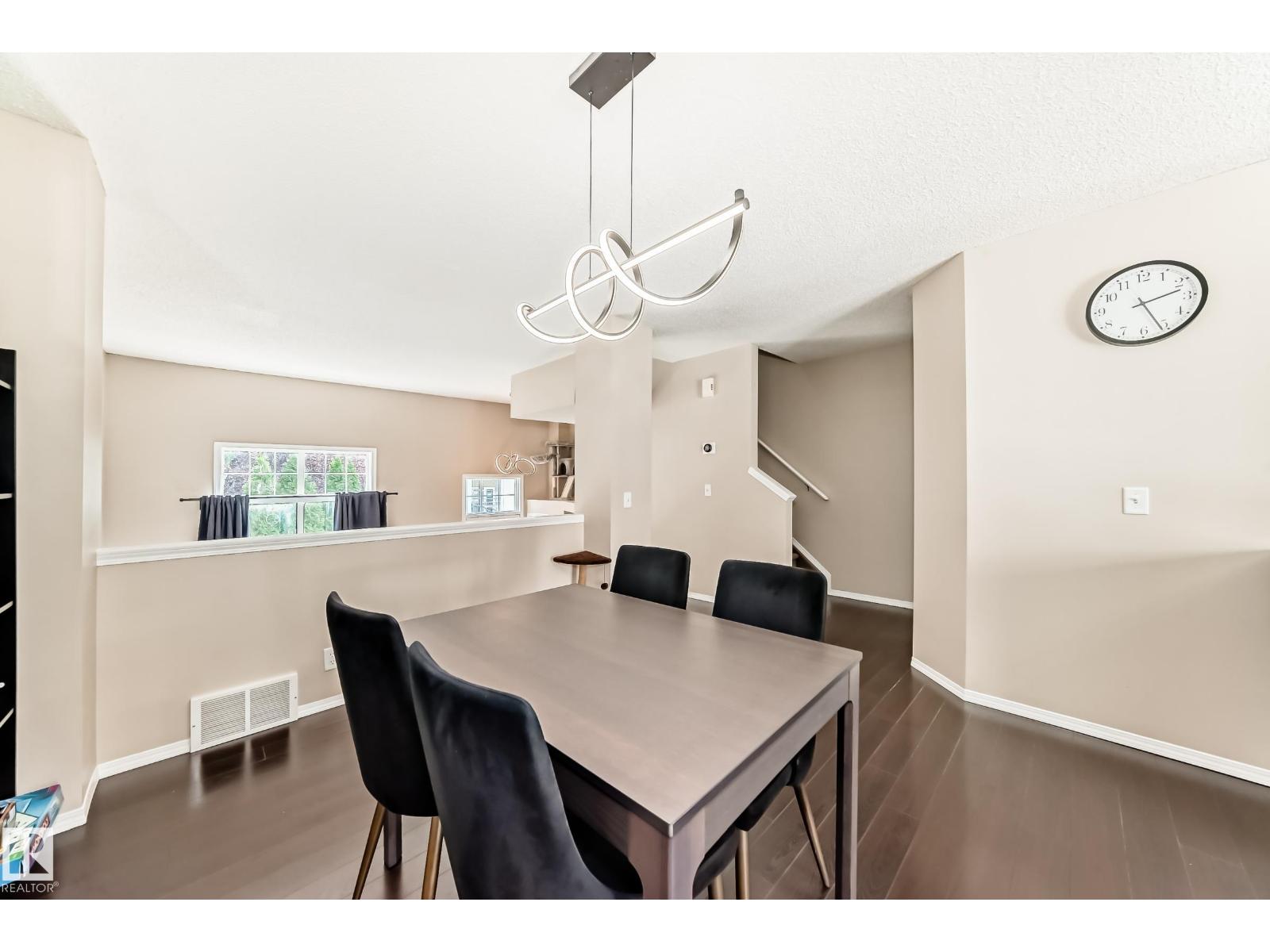 Photo 5 of 55 5604 199 St Nw, Edmonton AB