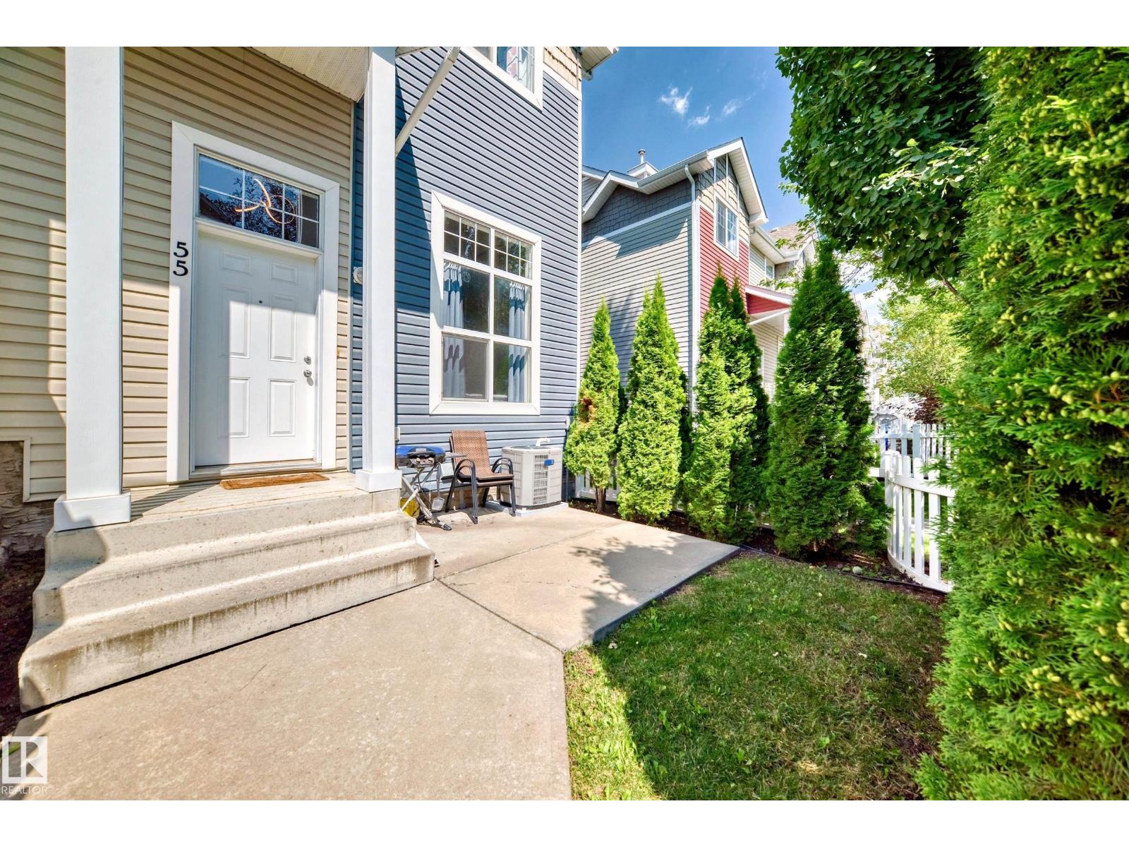 Photo 11 of 55 5604 199 St Nw, Edmonton AB