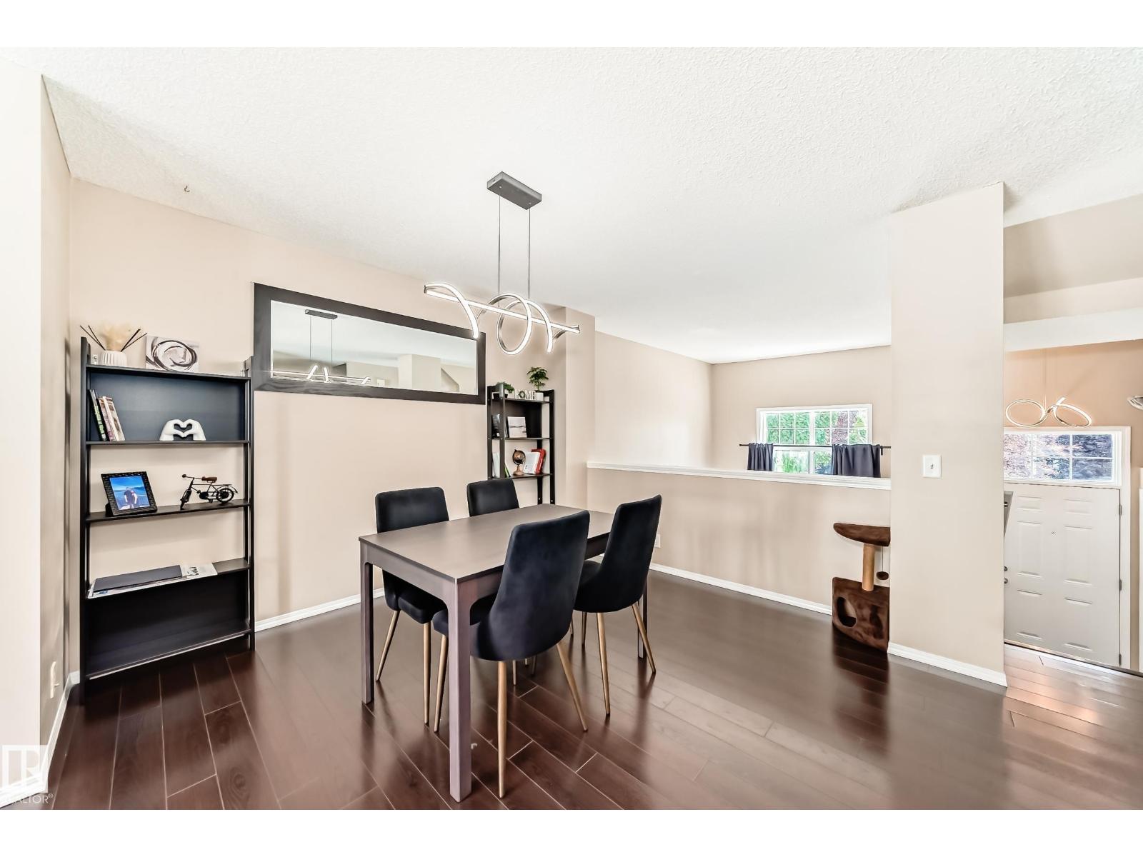 Photo 23 of 55 5604 199 St Nw, Edmonton AB
