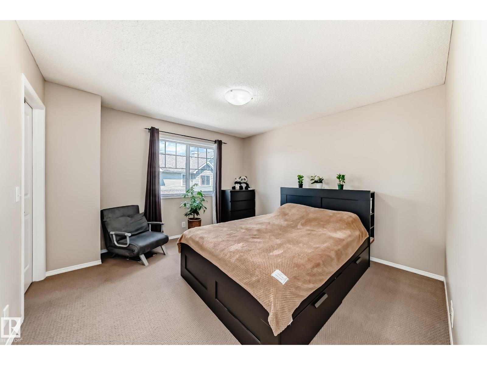 Photo 27 of 55 5604 199 St Nw, Edmonton AB