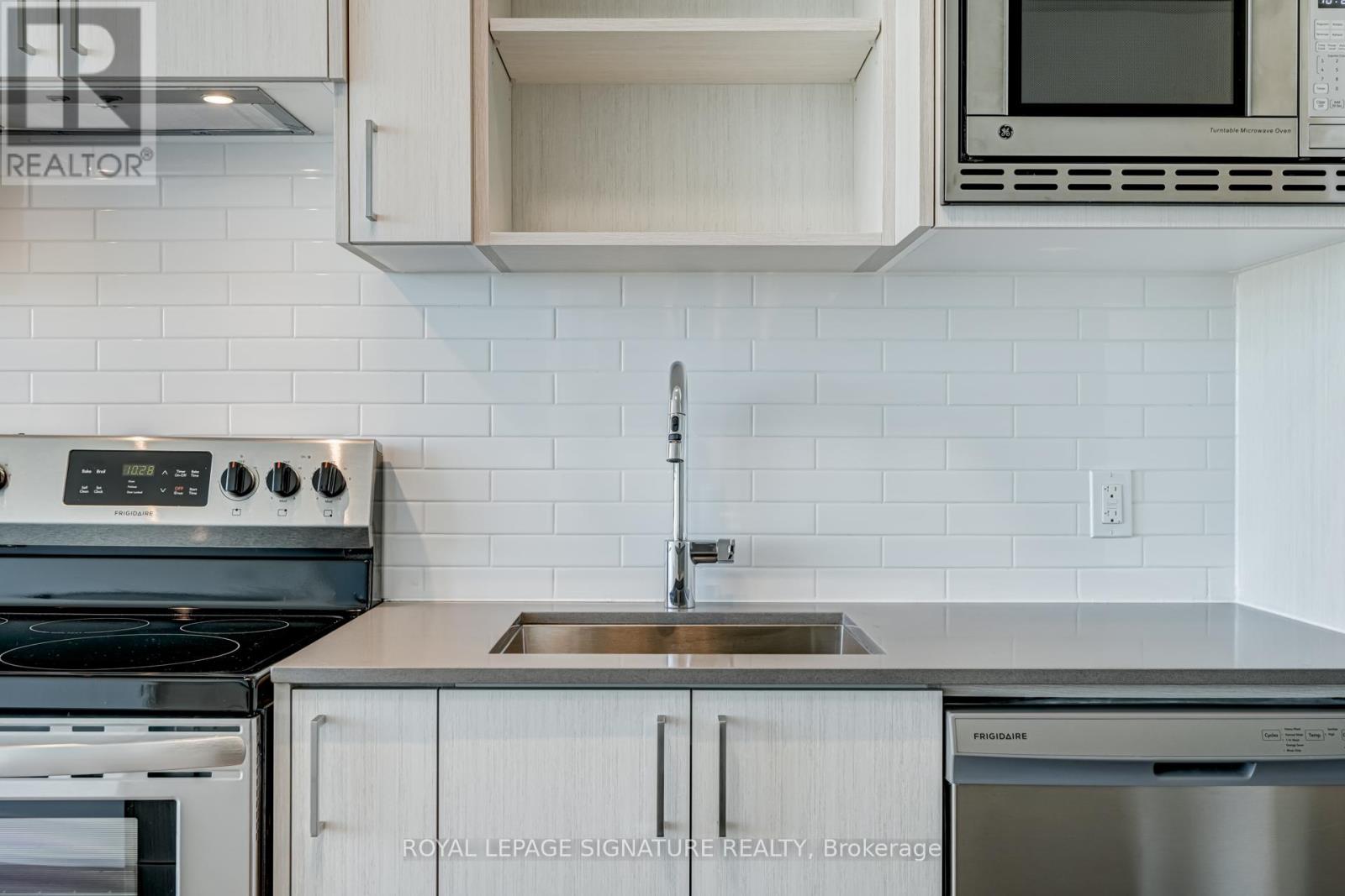 Photo 32 of 322 60 George Butchart Drive, Toronto ON