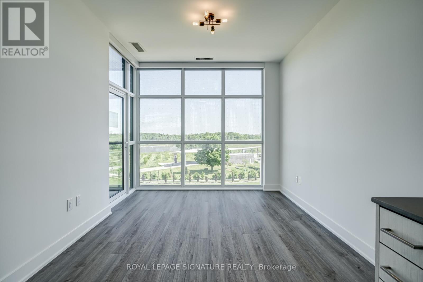 Photo 21 of 322 60 George Butchart Drive, Toronto ON