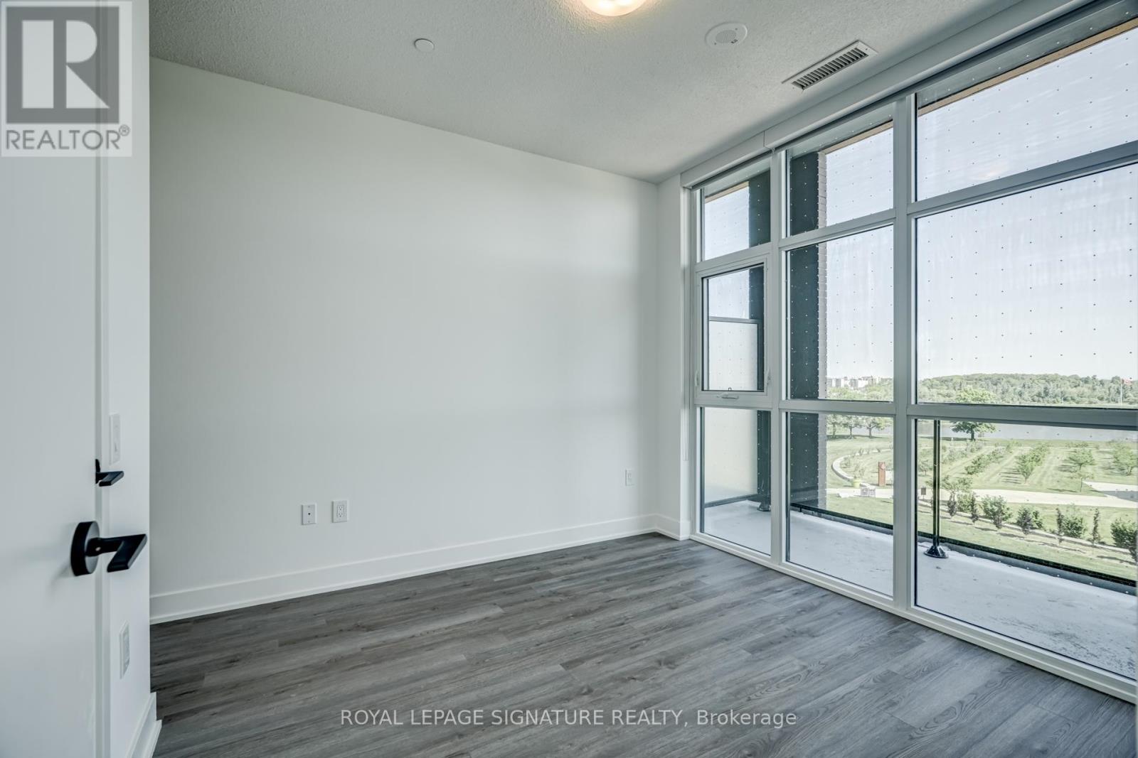 Photo 37 of 322 60 George Butchart Drive, Toronto ON