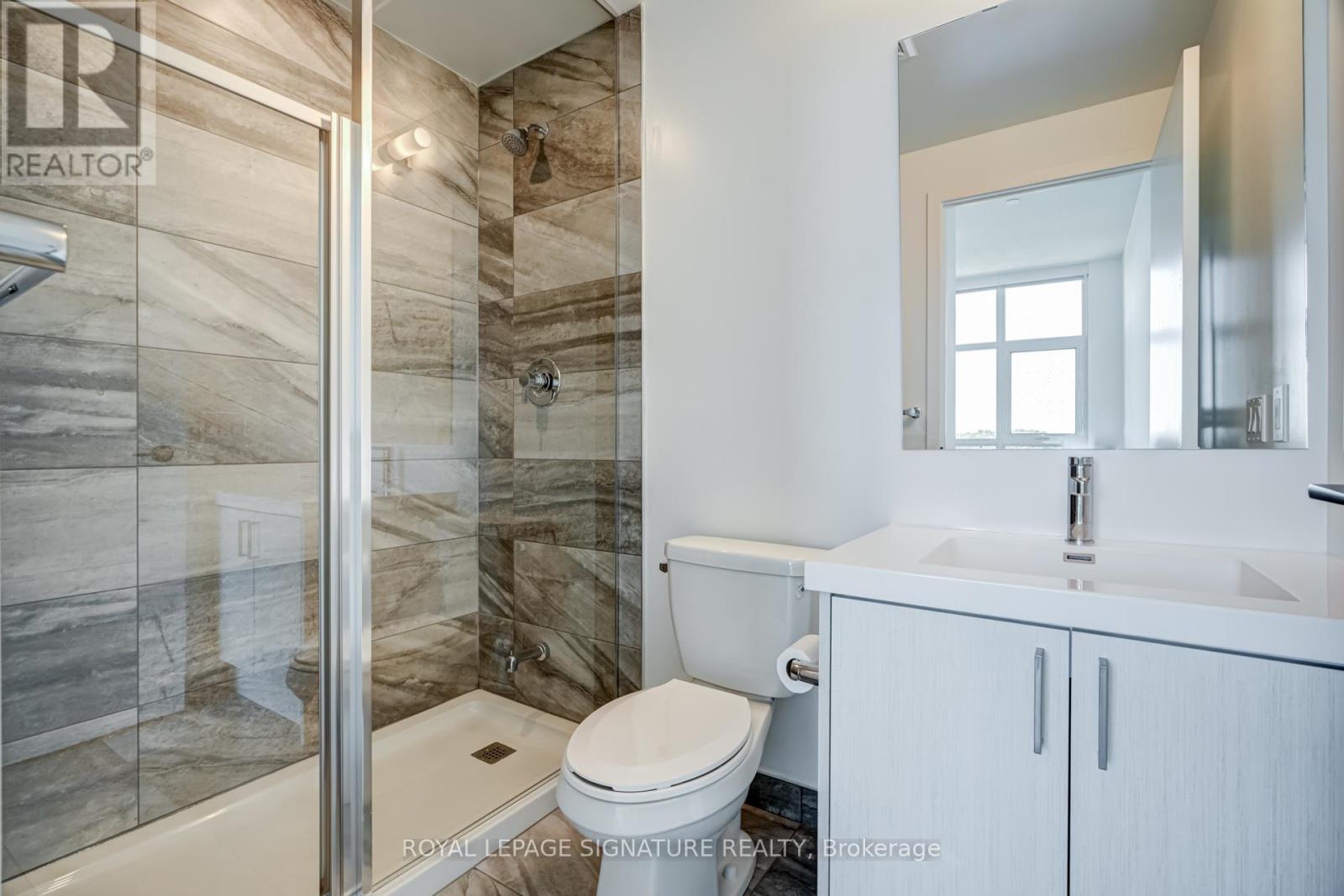 Photo 26 of 322 60 George Butchart Drive, Toronto ON