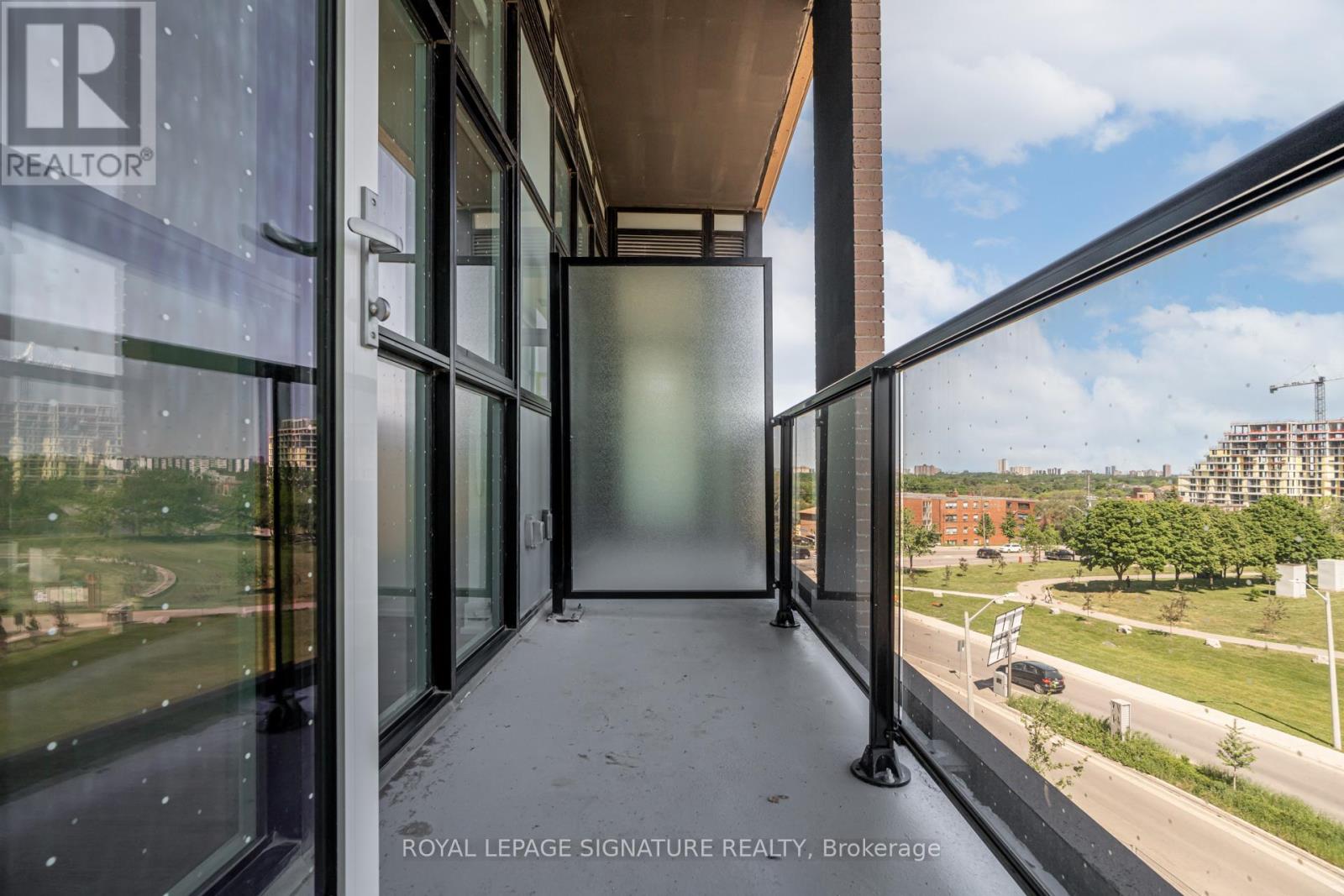 Photo 33 of 322 60 George Butchart Drive, Toronto ON