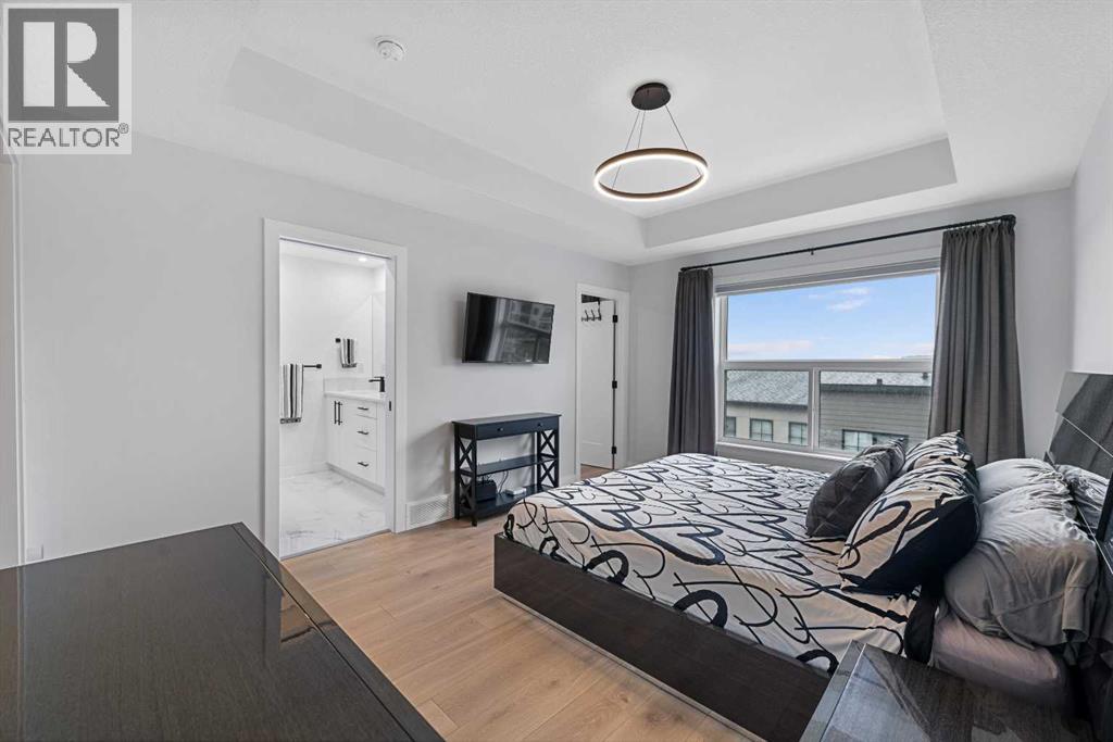 Single Family House for Sale in   Street SW Springbank Hill Calgary 