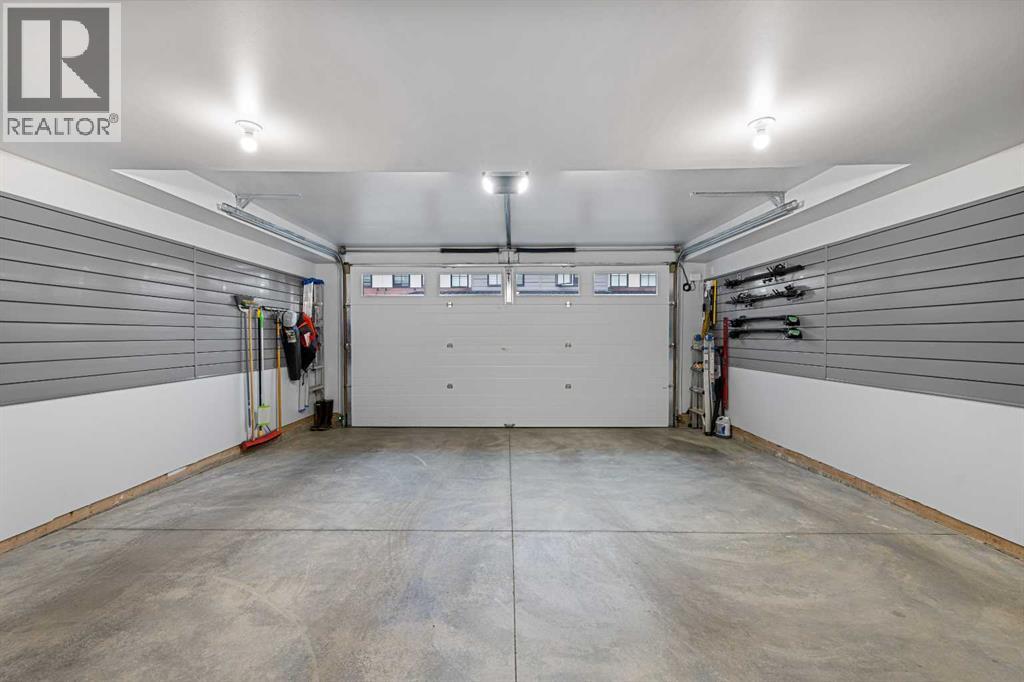 Single Family House for Sale in   Street SW Springbank Hill Calgary 