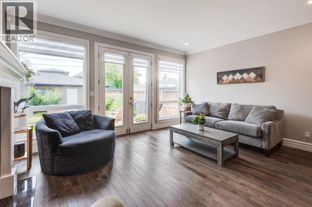 Single Family House for Sale in   Street NW Hillhurst Calgary 