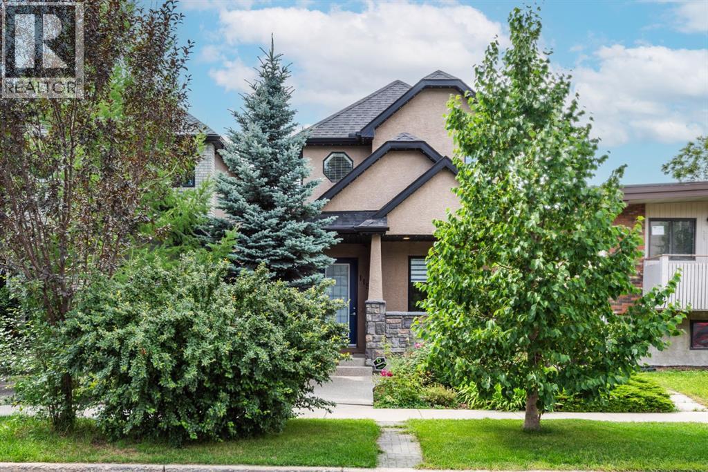 Single Family House for Sale in   Street NW Hillhurst Calgary 