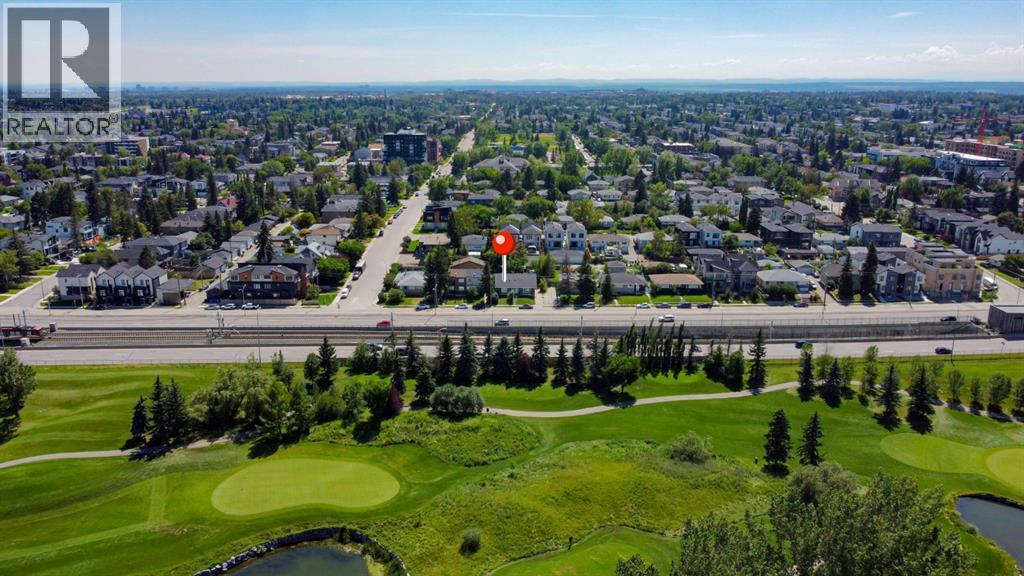 Single Family House 4 Level for Sale in   Avenue SW Shaganappi Calgary 