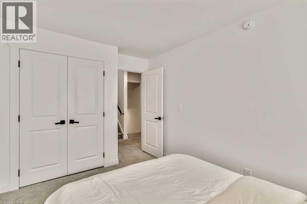 Single Family House 4 Level for Sale in   Avenue SW Shaganappi Calgary 