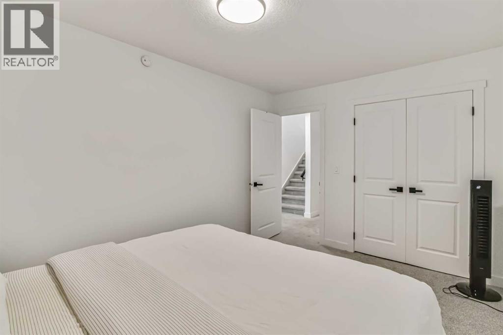 Single Family House 4 Level for Sale in   Avenue SW Shaganappi Calgary 