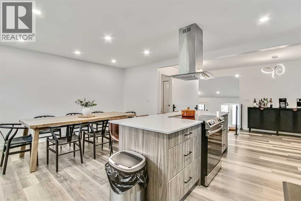 Single Family House 4 Level for Sale in   Avenue SW Shaganappi Calgary 