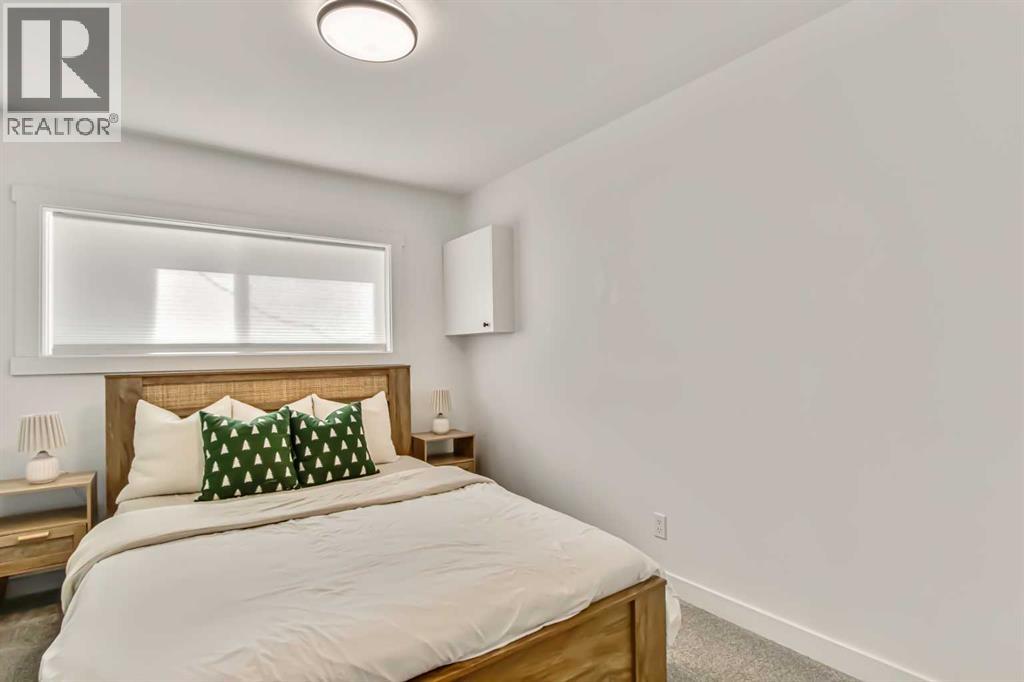 Single Family House 4 Level for Sale in   Avenue SW Shaganappi Calgary 