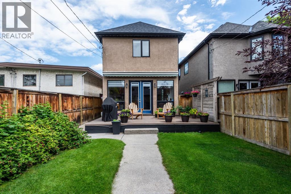 Single Family House for Sale in   Street NW Hillhurst Calgary 