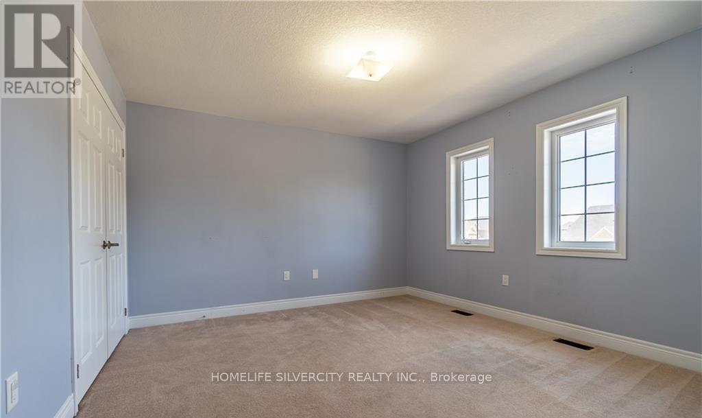 Photo 23 of 1029 Upper Thames Drive, Woodstock ON