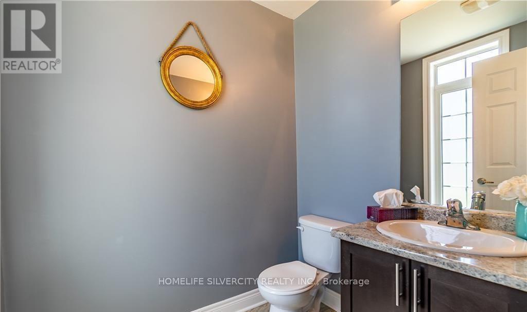 Photo 32 of 1029 Upper Thames Drive, Woodstock ON