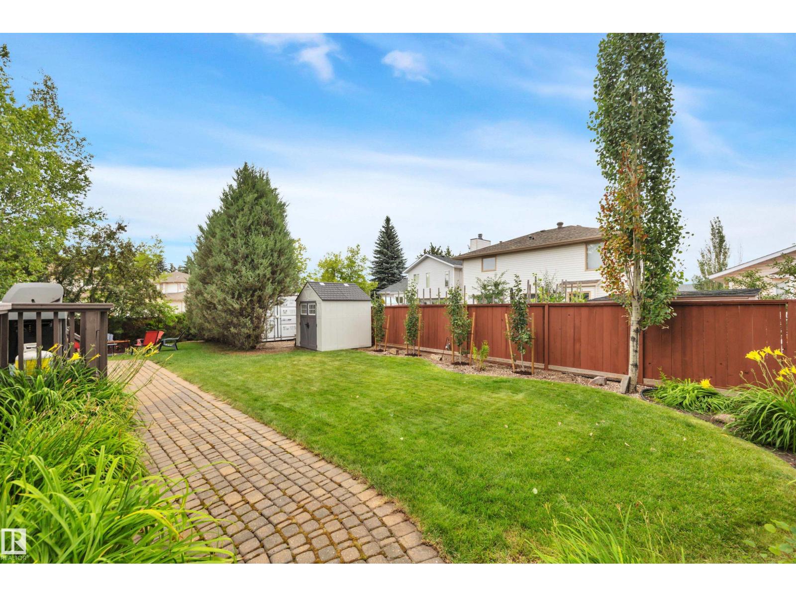 Photo 54 of 6415 159 Av Nw, Edmonton AB