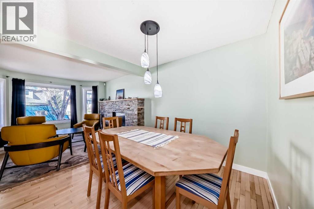 Single Family House for Sale in  Citadel Vista Close NW Citadel Calgary 