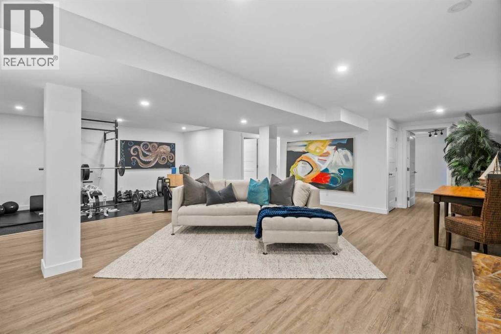 Photo 22 of 520 Parkridge Drive Se, Calgary AB