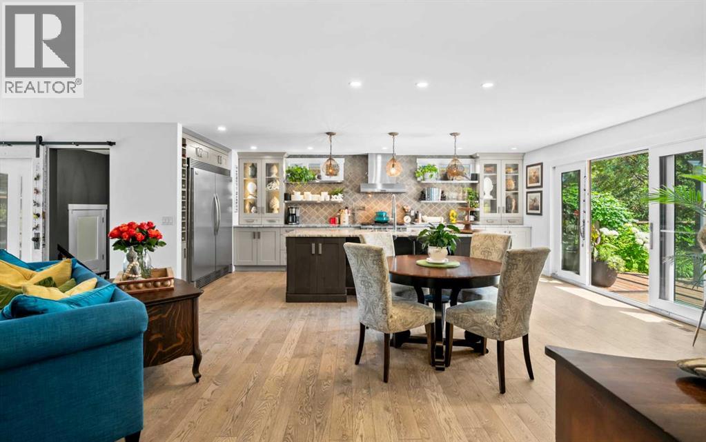Photo 7 of 520 Parkridge Drive Se, Calgary AB