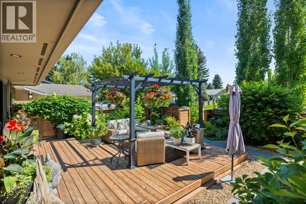 Photo 31 of 520 Parkridge Drive Se, Calgary AB