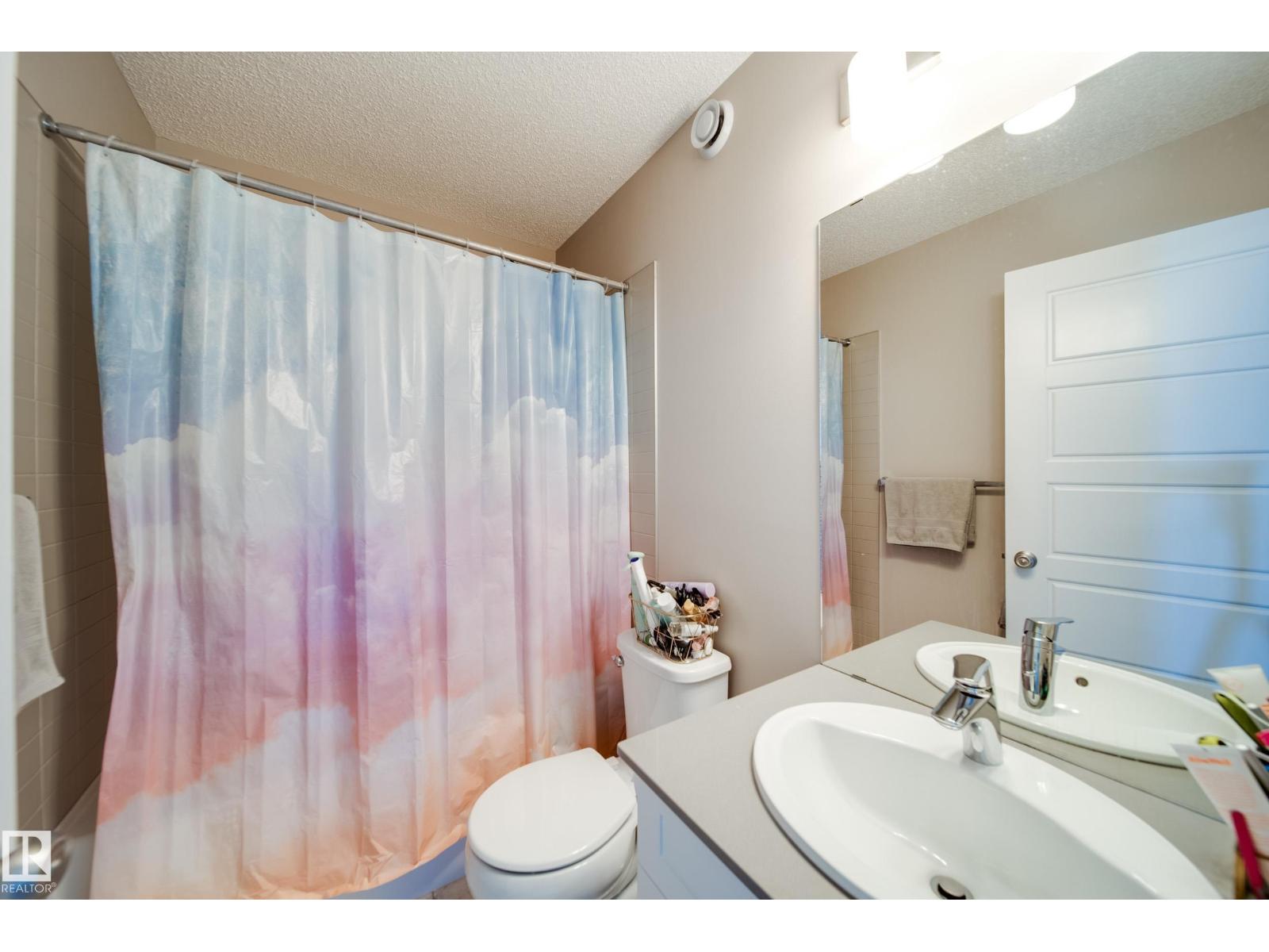 Photo 9 of 1263 Sandstone Bv, Sherwood Park AB