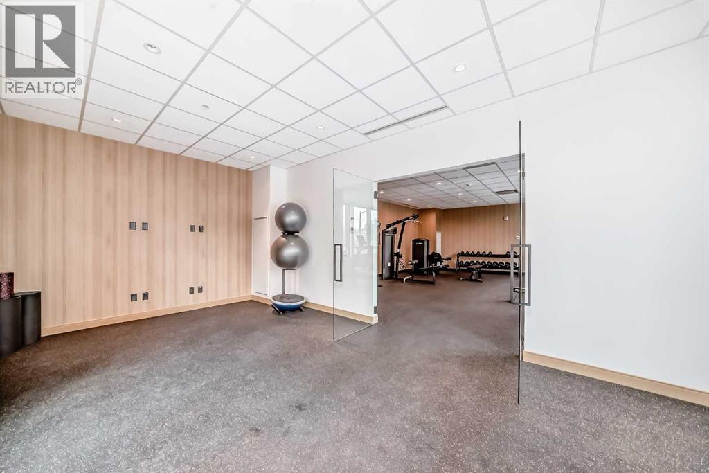 Single Family House for Sale in    Avenue SW Eau Claire Calgary 