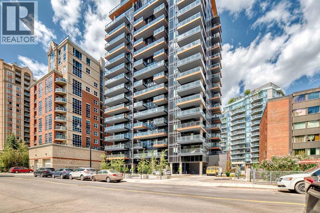 Single Family House for Sale in    Avenue SW Eau Claire Calgary 