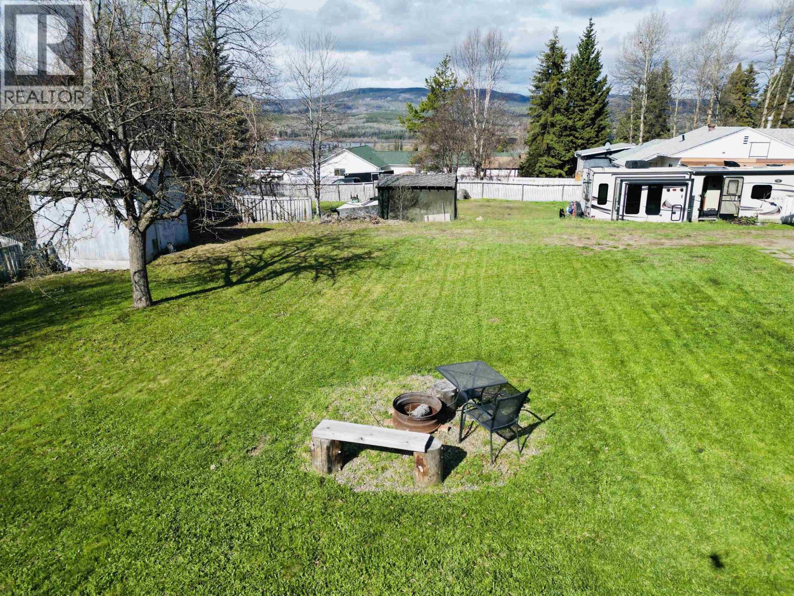 300 8TH AVENUE, Burns Lake