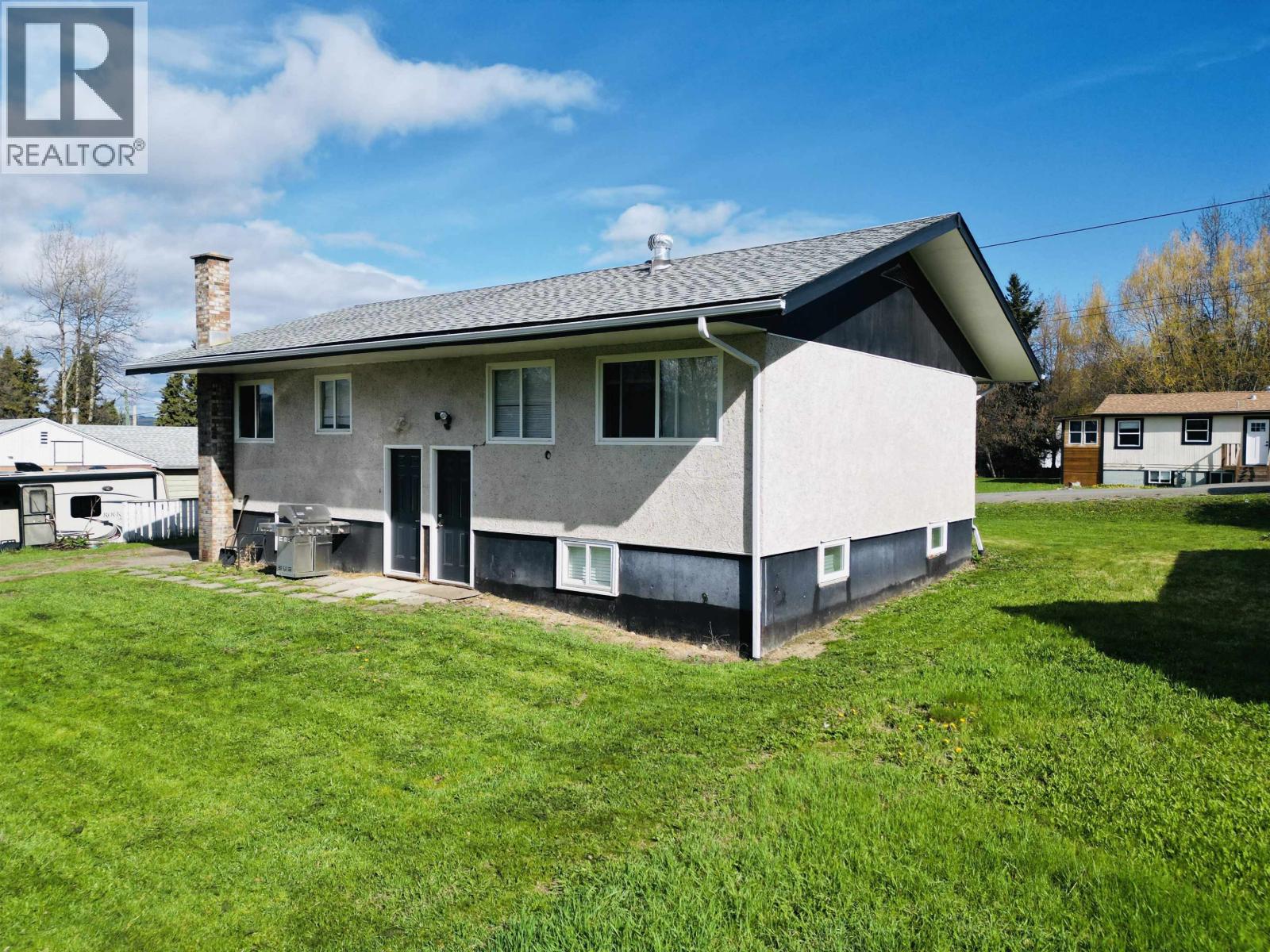 300 8TH AVENUE, Burns Lake