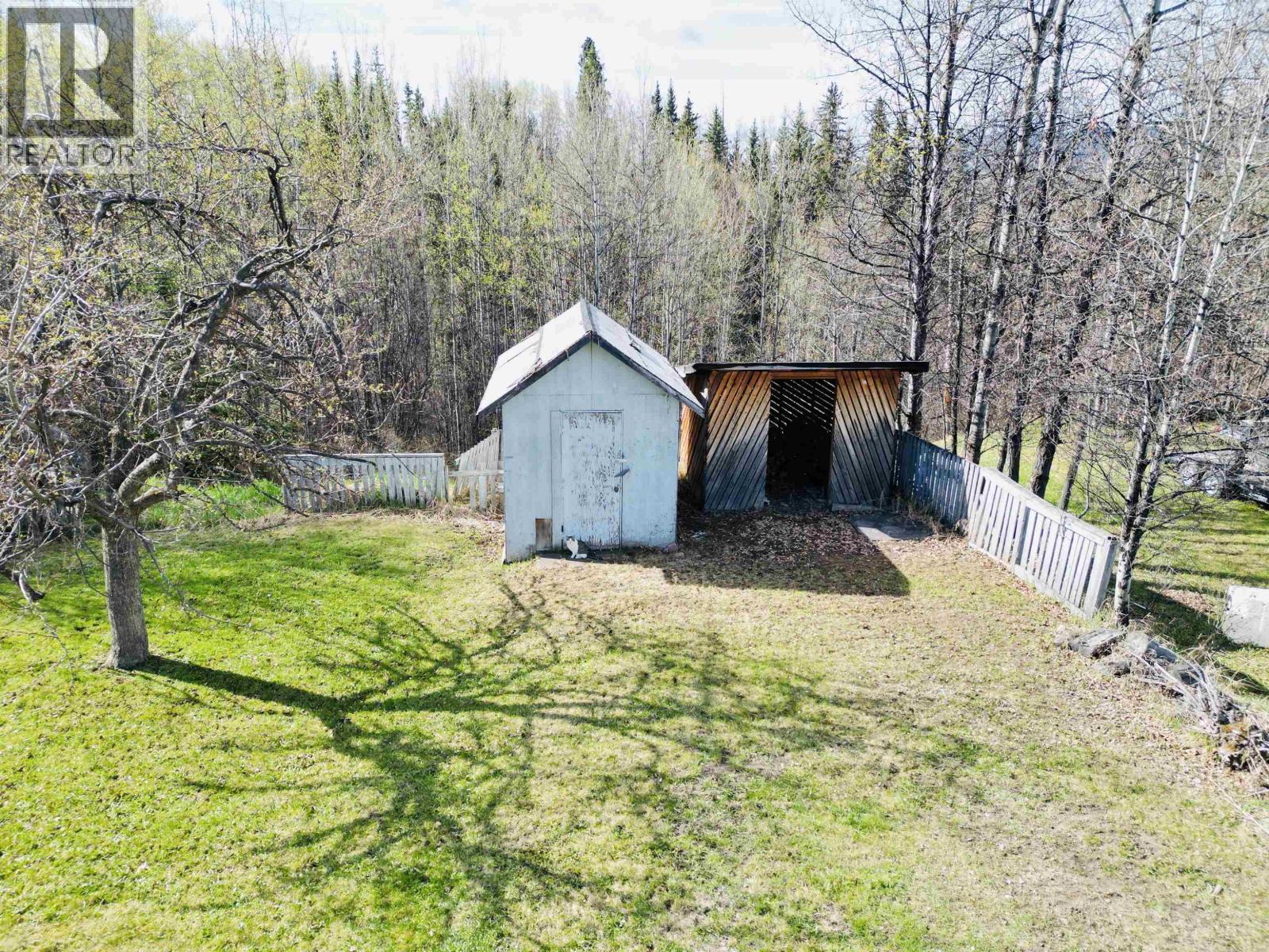 300 8TH AVENUE, Burns Lake
