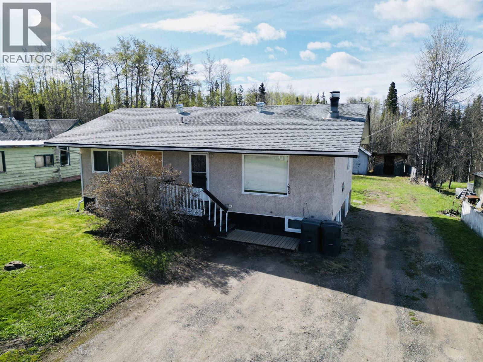 300 8TH AVENUE, Burns Lake