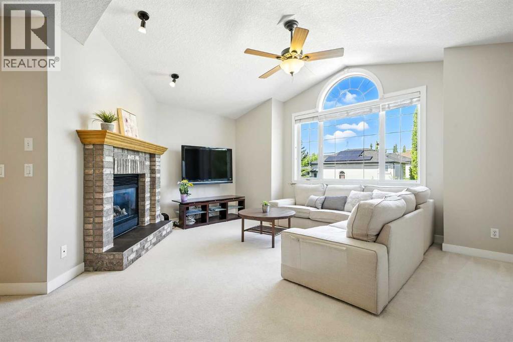 Photo 19 of 58 Tuscany Ridge View Nw, Calgary AB