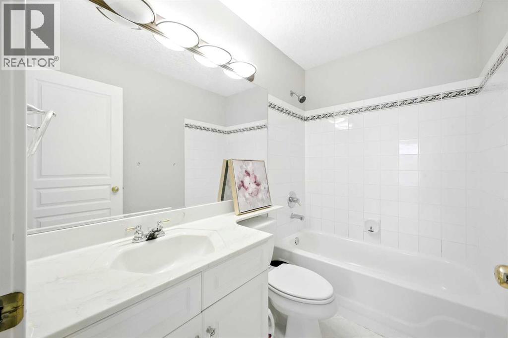 Photo 30 of 58 Tuscany Ridge View Nw, Calgary AB
