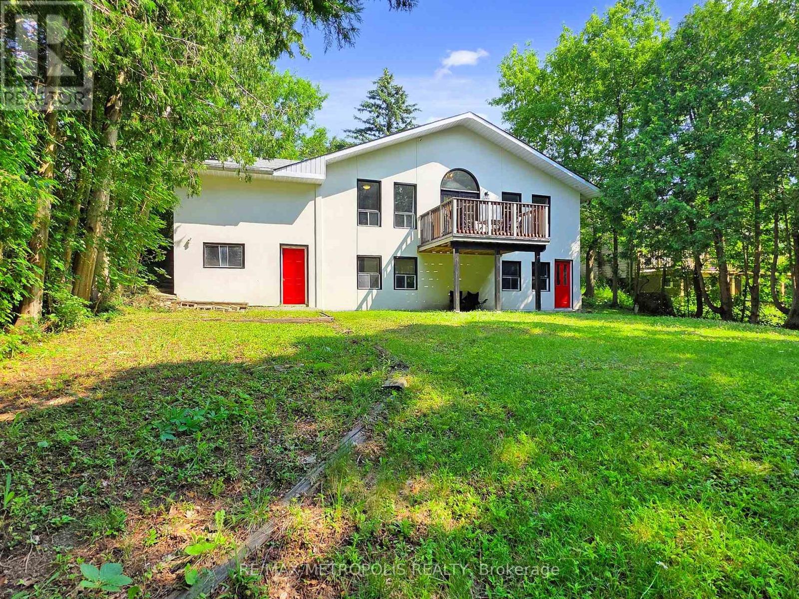 Photo 36 of 1000 Elgin Street, Newmarket ON