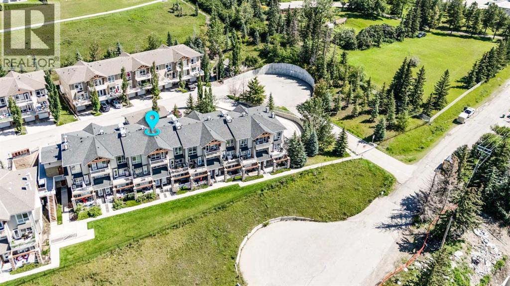 Photo 37 of 16 181 Rockyledge View Nw, Calgary AB