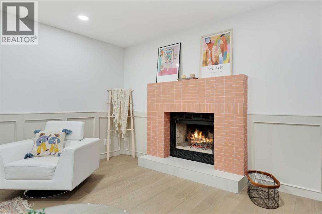 Single Family House for Sale in  Woodbriar Circle SW Woodbine Calgary 