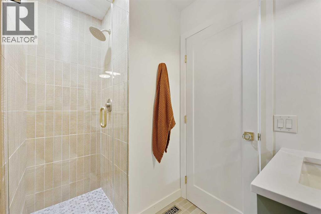 Single Family House for Sale in  Woodbriar Circle SW Woodbine Calgary 