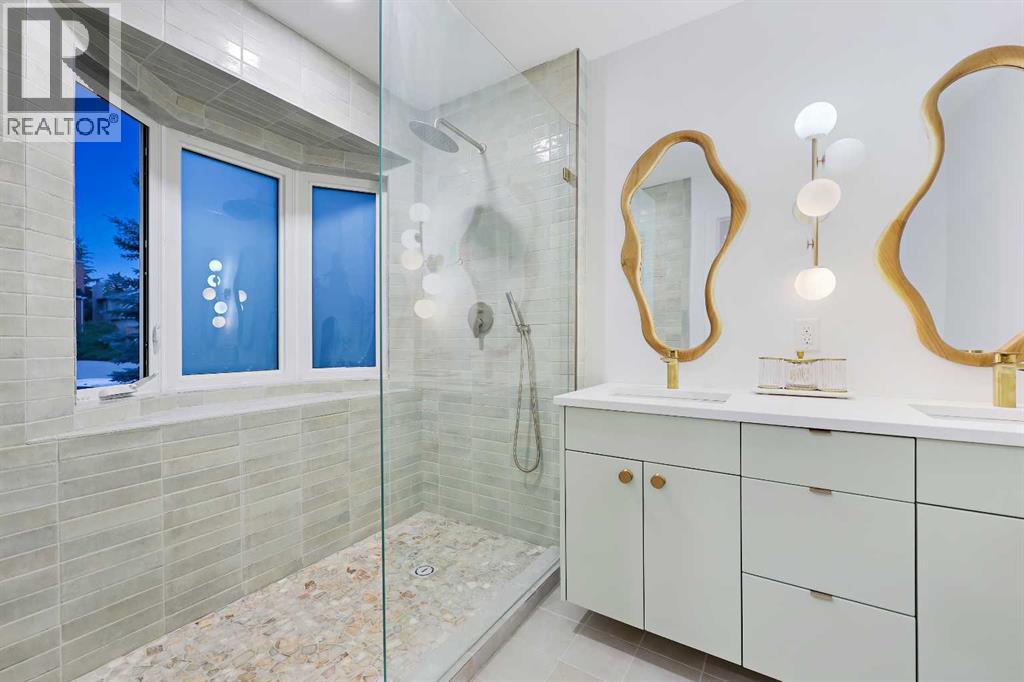 Single Family House for Sale in  Woodbriar Circle SW Woodbine Calgary 