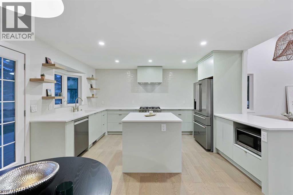Single Family House for Sale in  Woodbriar Circle SW Woodbine Calgary 