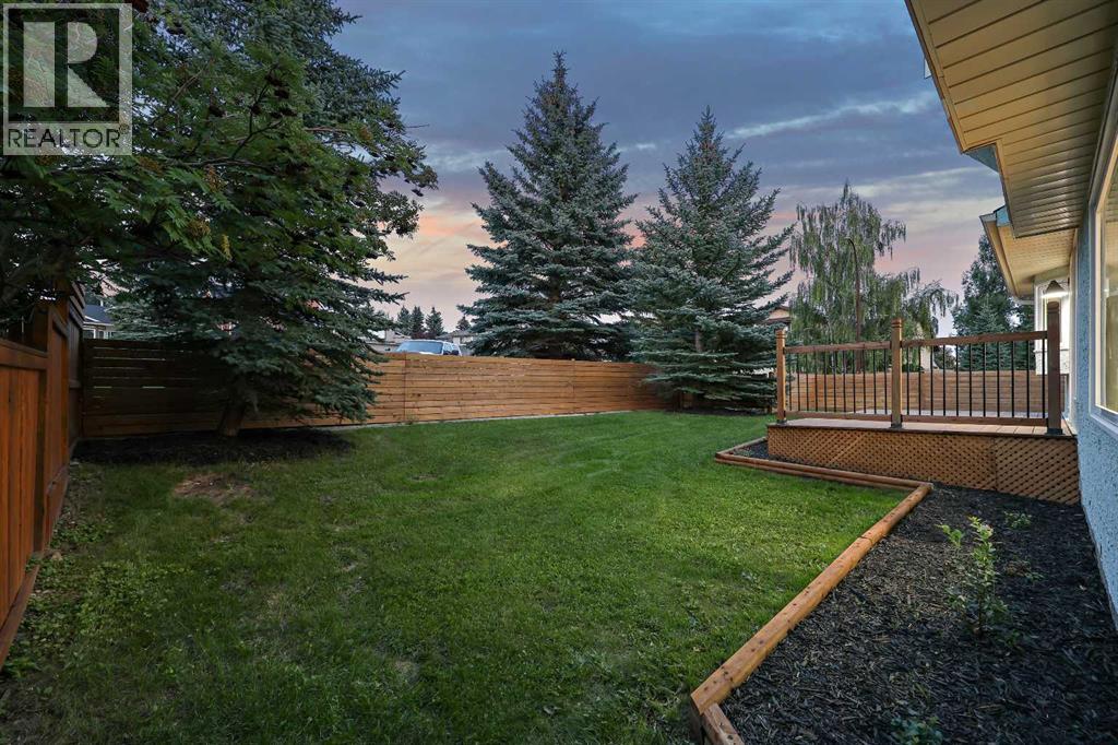 Single Family House for Sale in  Woodbriar Circle SW Woodbine Calgary 