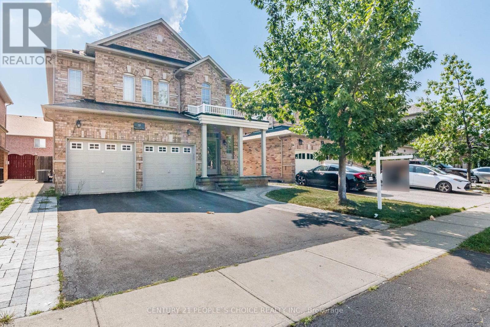 Photo 1 of 9 Mellowood Avenue, Brampton ON