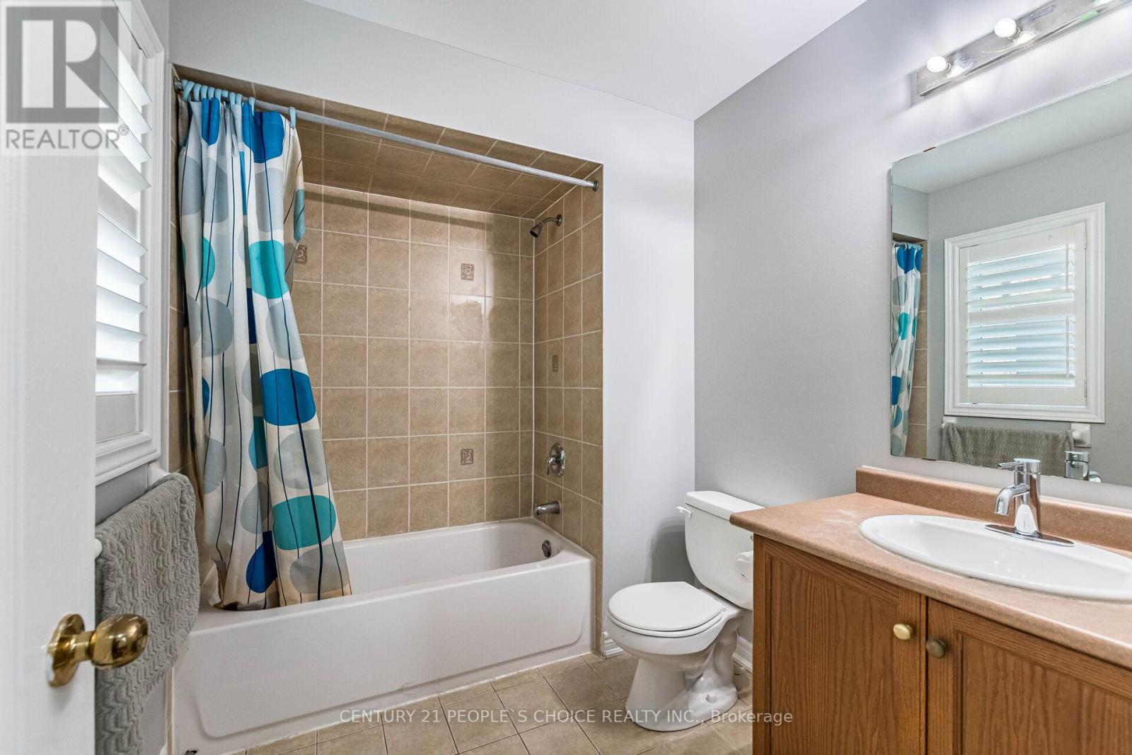 Photo 34 of 9 Mellowood Avenue, Brampton ON