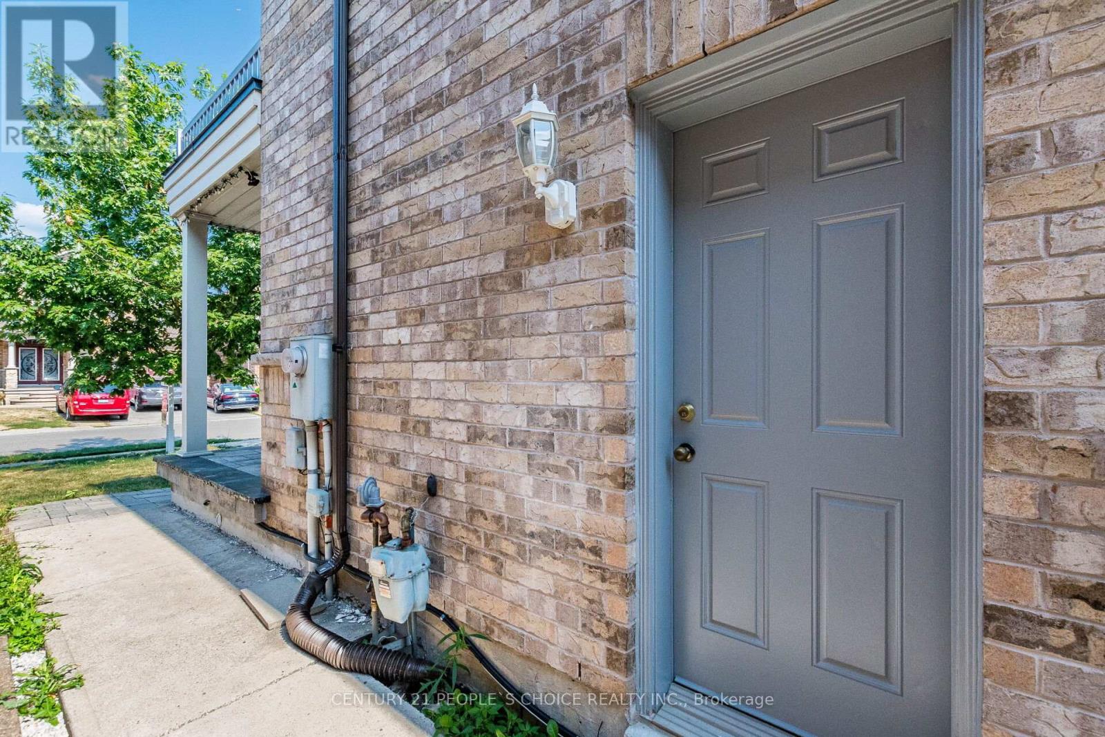 Photo 48 of 9 Mellowood Avenue, Brampton ON