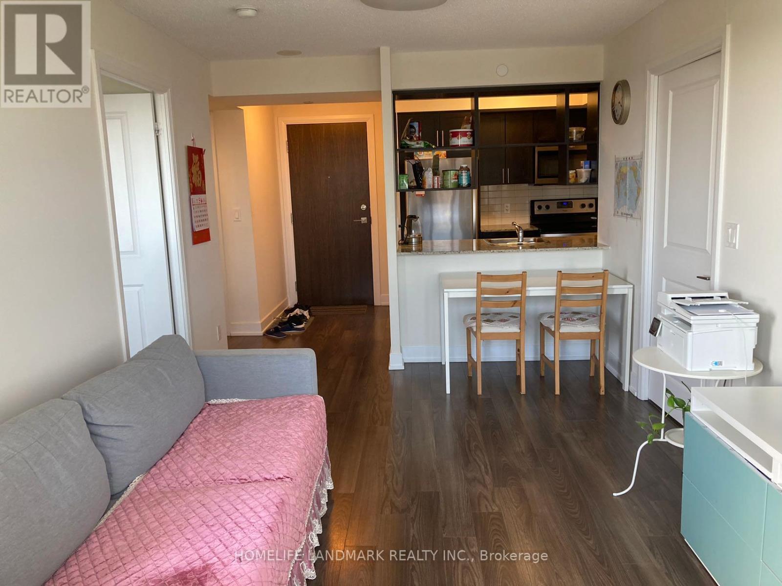Photo 14 of 806 6 Eva Road, Toronto ON