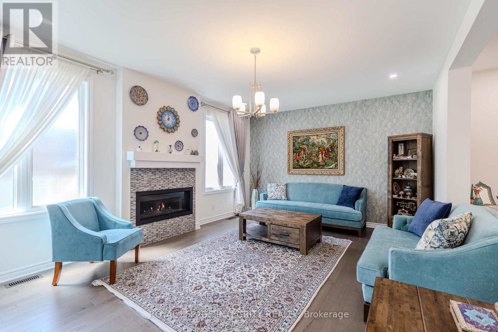 Photo 18 of 772 Samantha Eastop Avenue, Ottawa ON