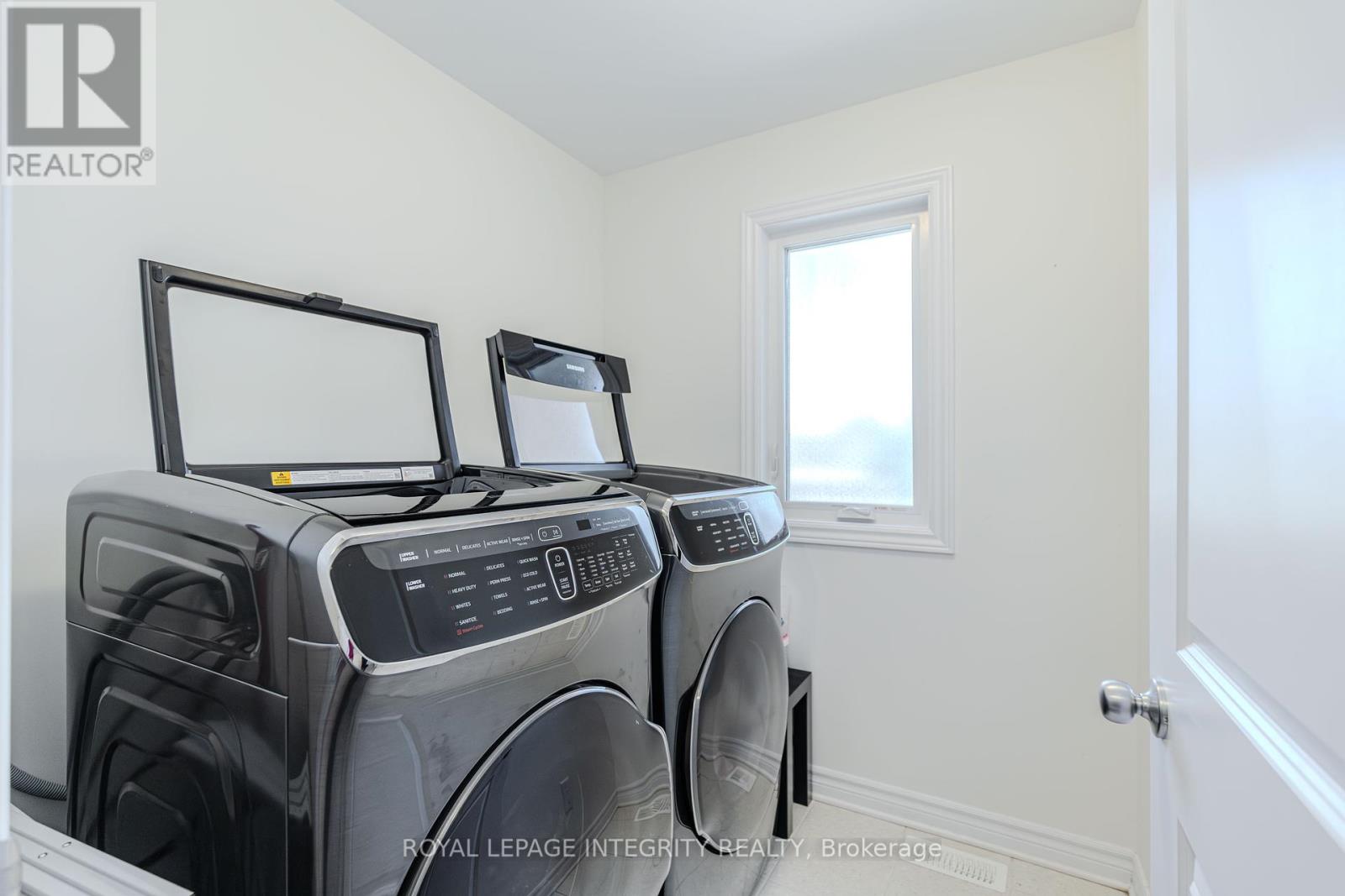 Photo 36 of 772 Samantha Eastop Avenue, Ottawa ON